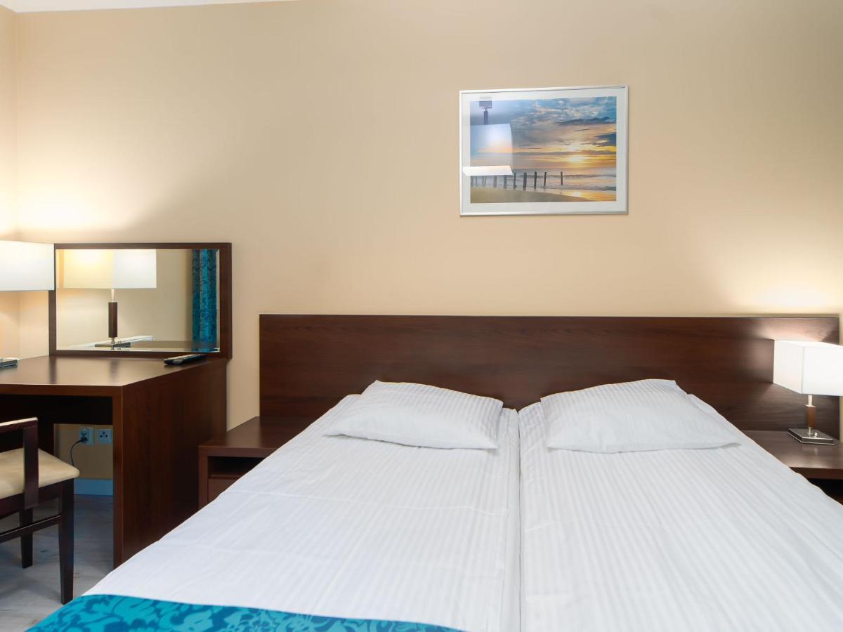 Aquabaltic Apartments Aquarius Kolobrzeg Ngoại thất bức ảnh